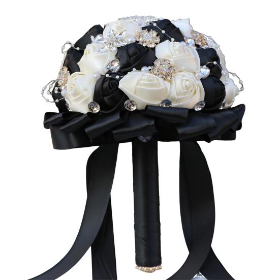 Свадебный букет для невесты. Искусственный атласный цветок. Свадебный букет со стразами. Искусственный жемчуг. Букет цветов для подружки невесты с ручкой.