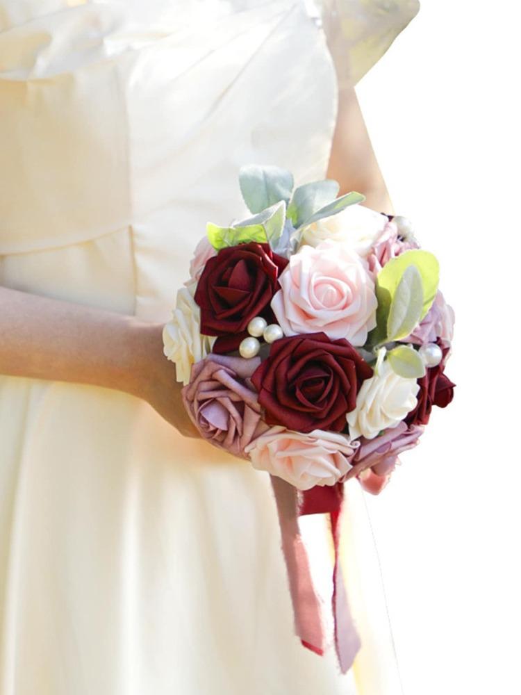 Искусственный свадебный букет для невесты Букет подружки невесты Свадебные букеты цветов Поддельный букет цветов Невеста держит букет Свадебный букет